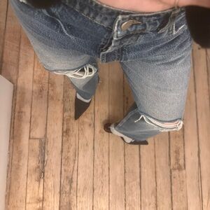 Anine Bing Gavin distressed blue jeans